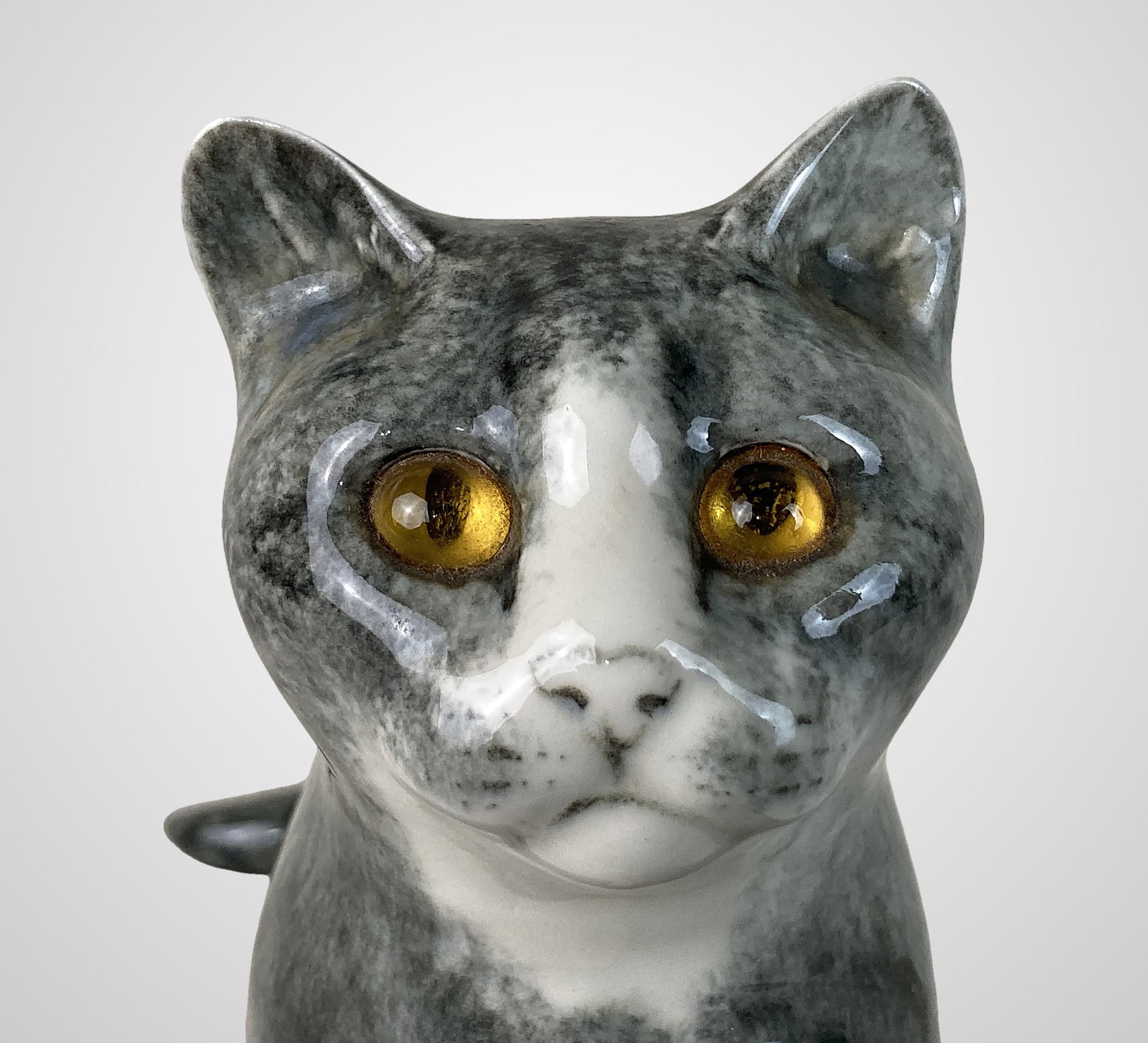 Mike Hinton Pottery Cat - 8