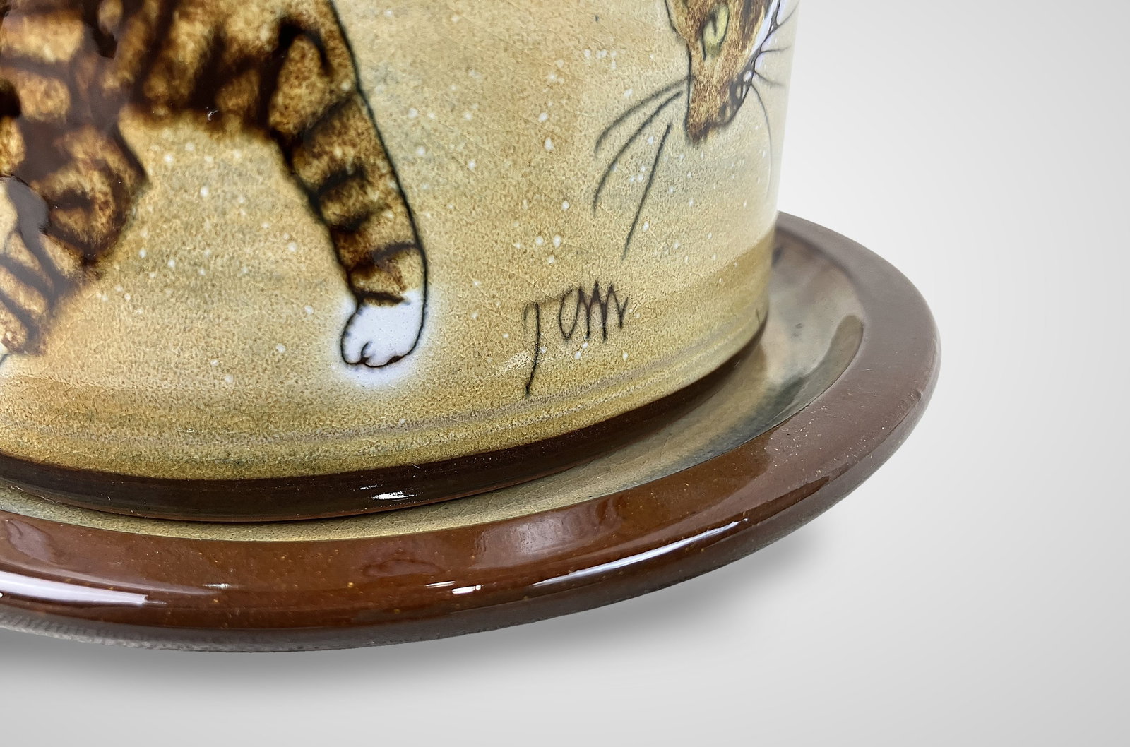 Chelsea Pottery Cat Cheese Dish - 4