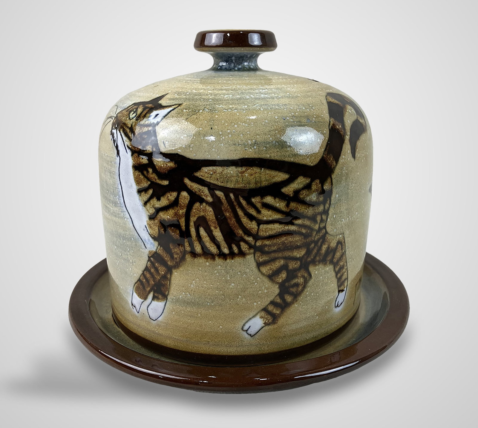 Chelsea Pottery Cat Cheese Dish - 5