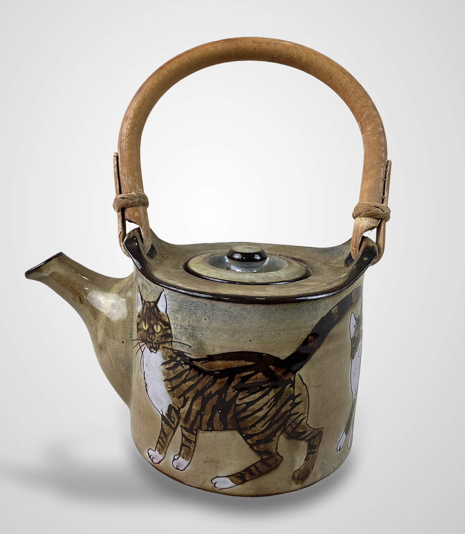 Chelsea Pottery Cat Teapot - 3