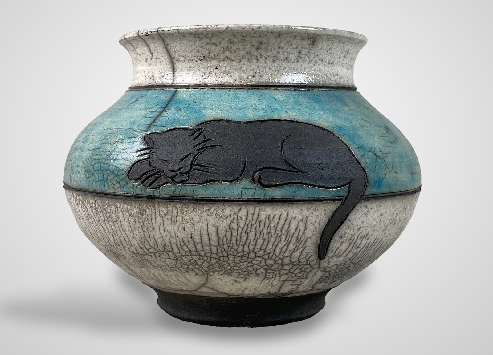 Studio Pottery Cat Vase - 6
