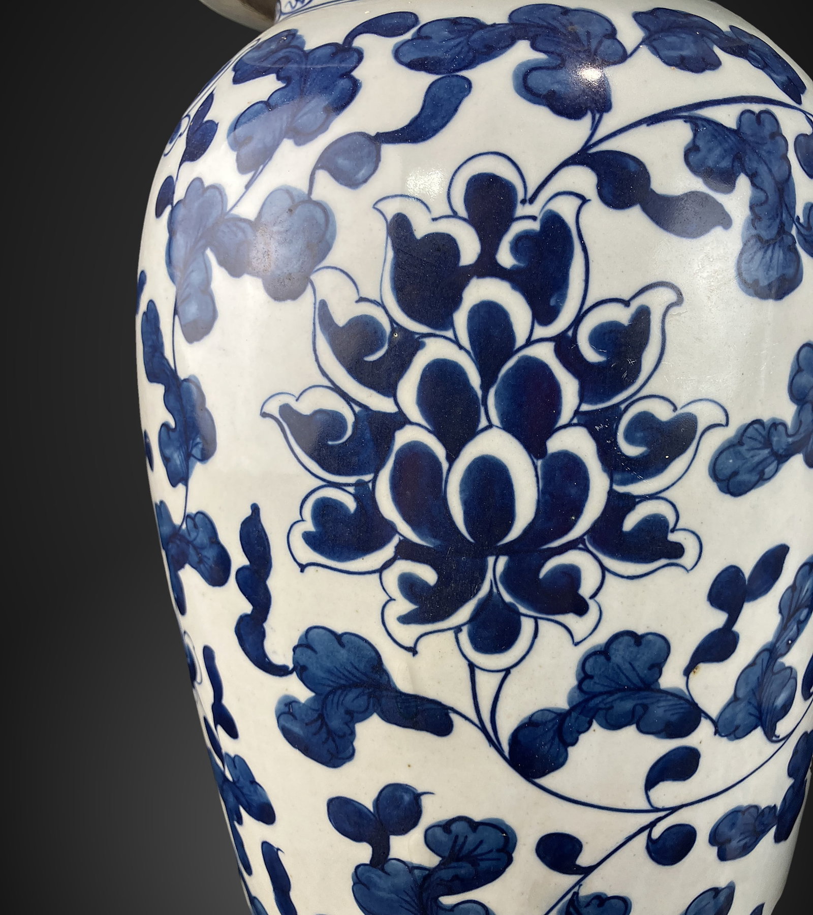 Pair of Chinese Blue and White Ginger Jars - 3