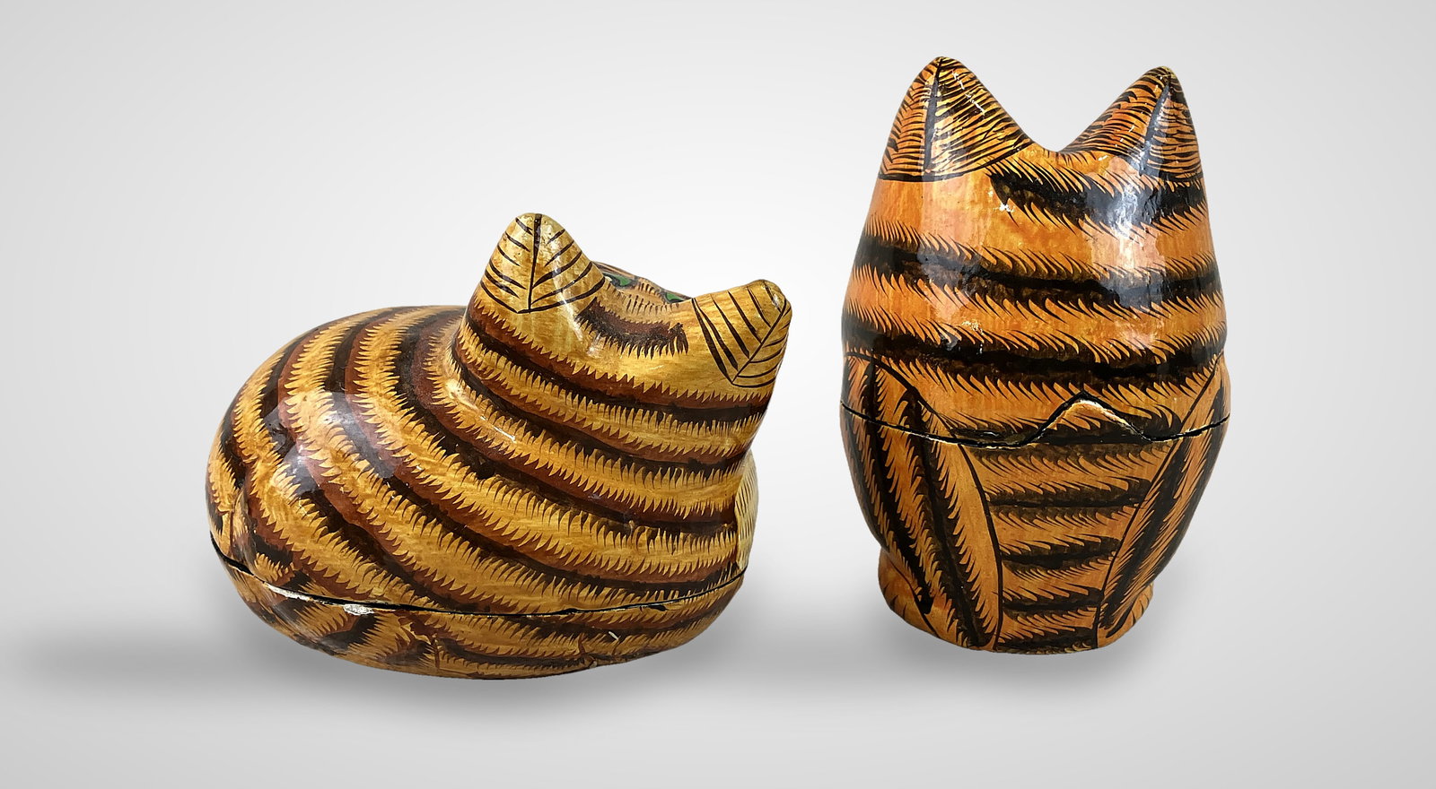 Pair of Cat Lacquer Boxes - 8