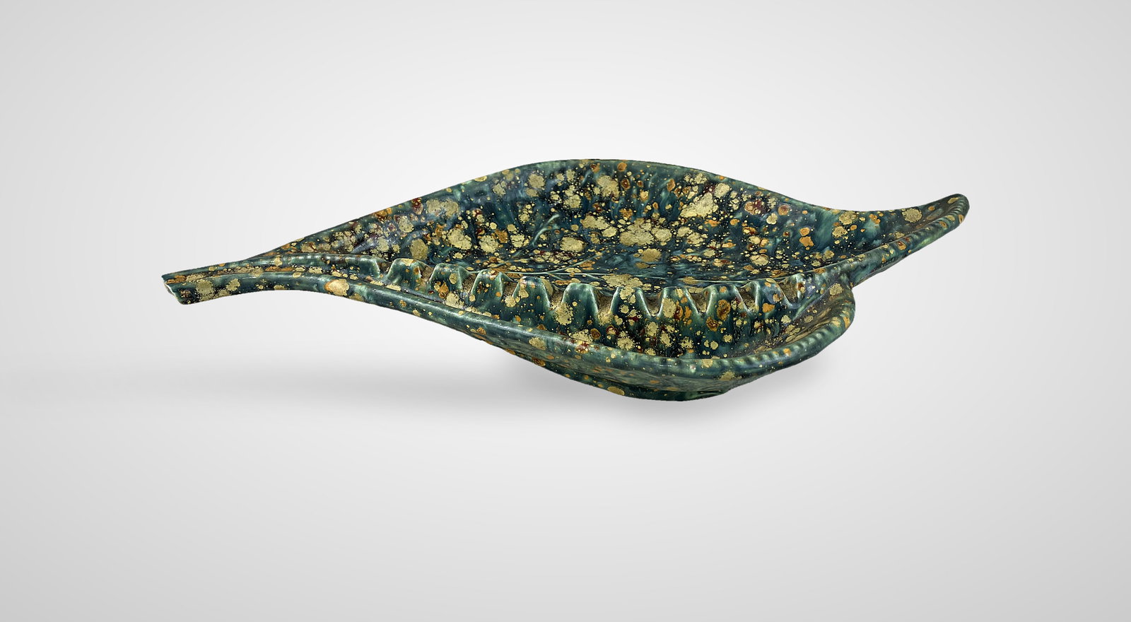 Mid-Century Modern Studio Pottery Leaf Dish - 5