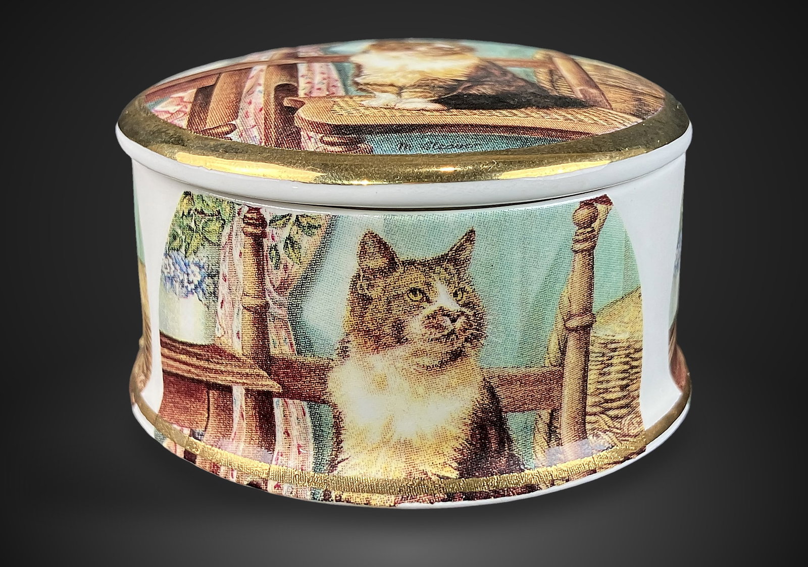 Staffordshire Cat Trinket Box - 2