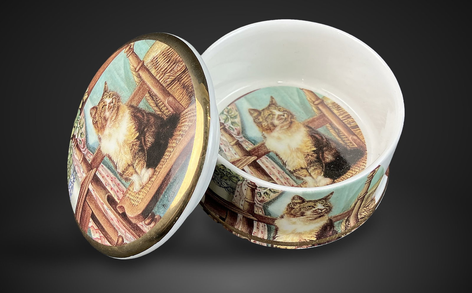 Staffordshire Cat Trinket Box - 6
