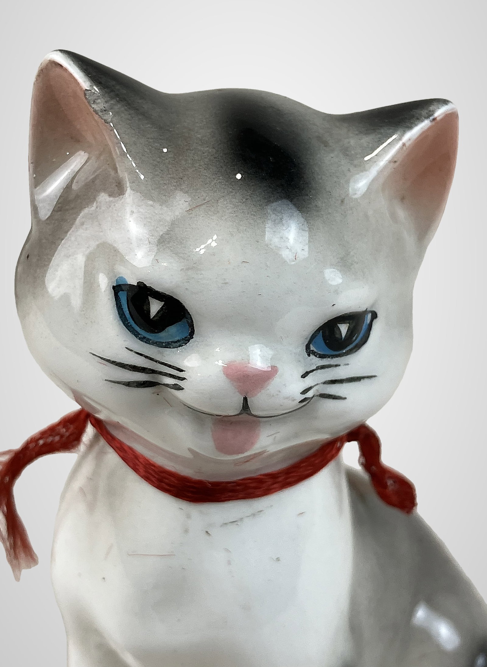 Collection of Porcelain Cats - 4