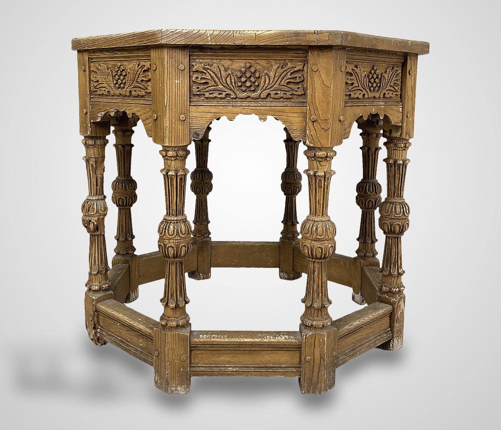 Vintage Molded Renaissance Revival Oak Table - 5