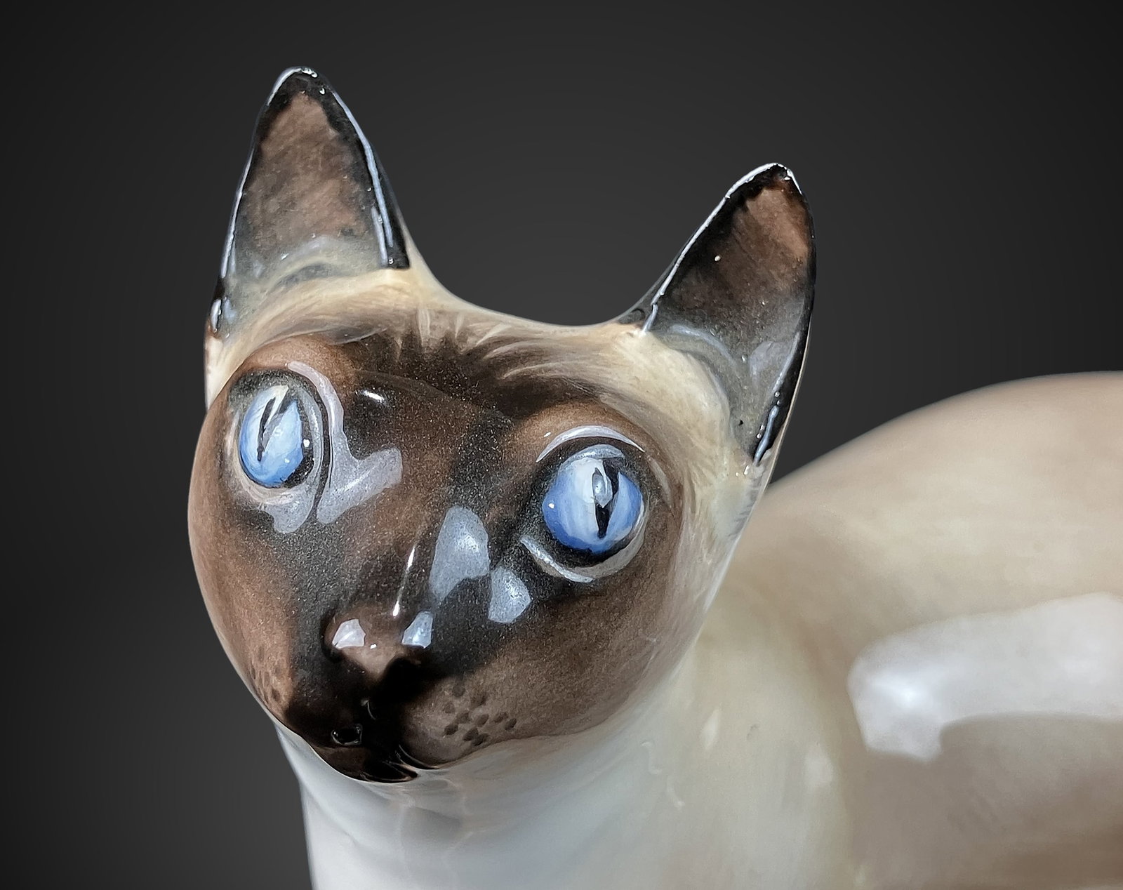 Royal Doulton Siamese Cat - 2