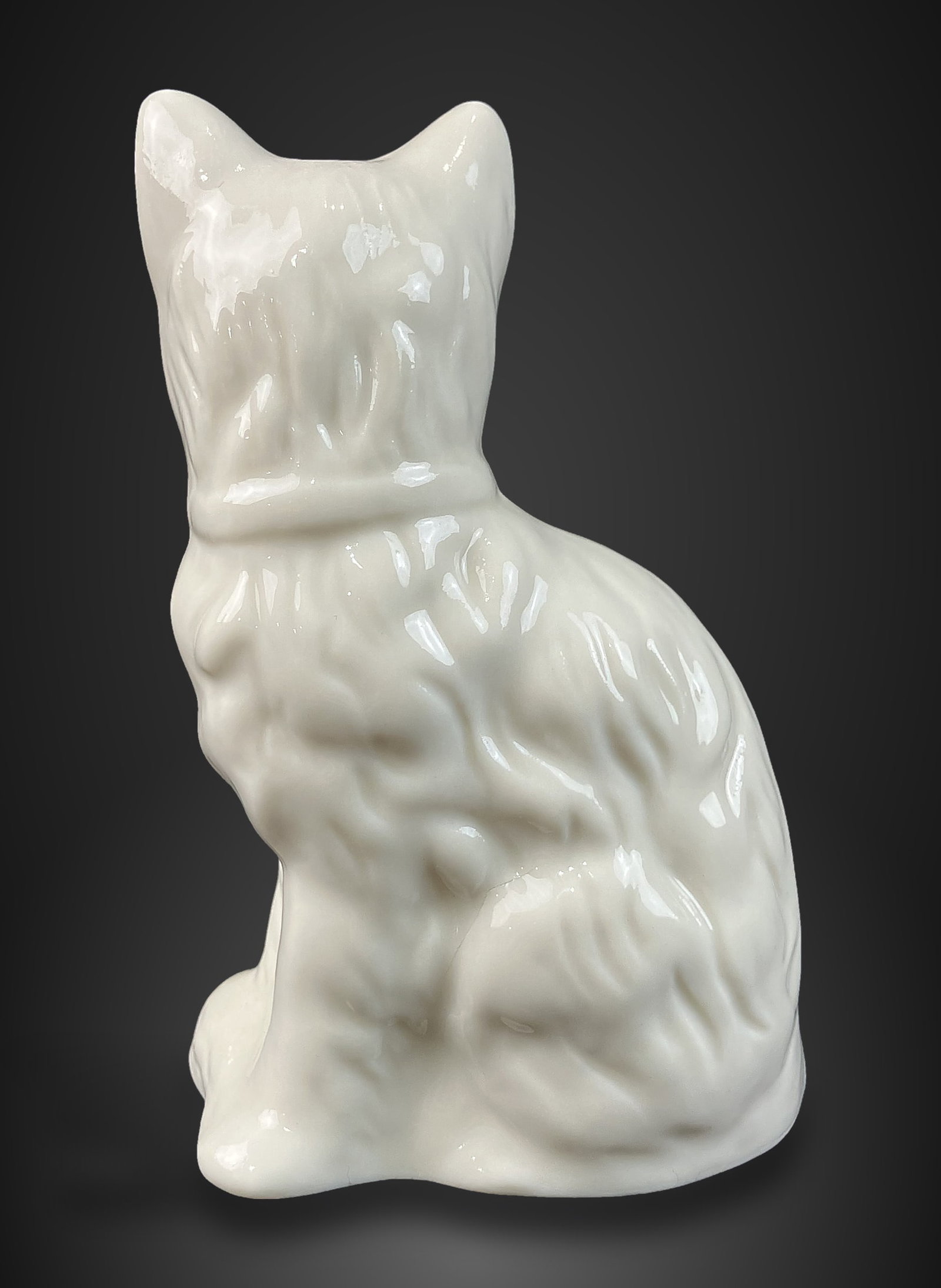 Belleek Quizzical Cat - 5