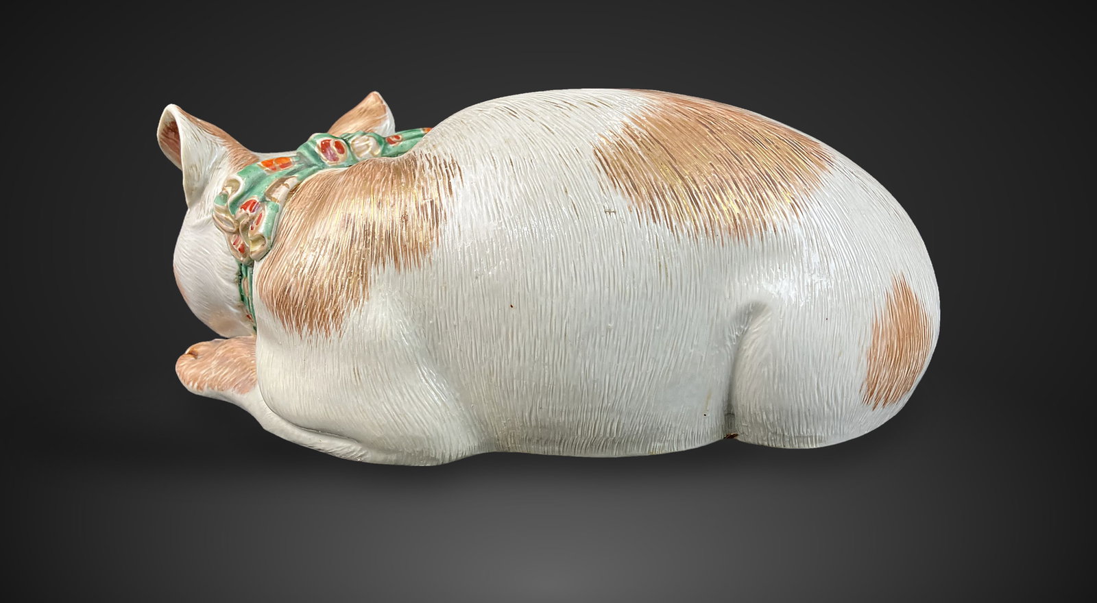 Japanese Kutani Cat Figurine - 7