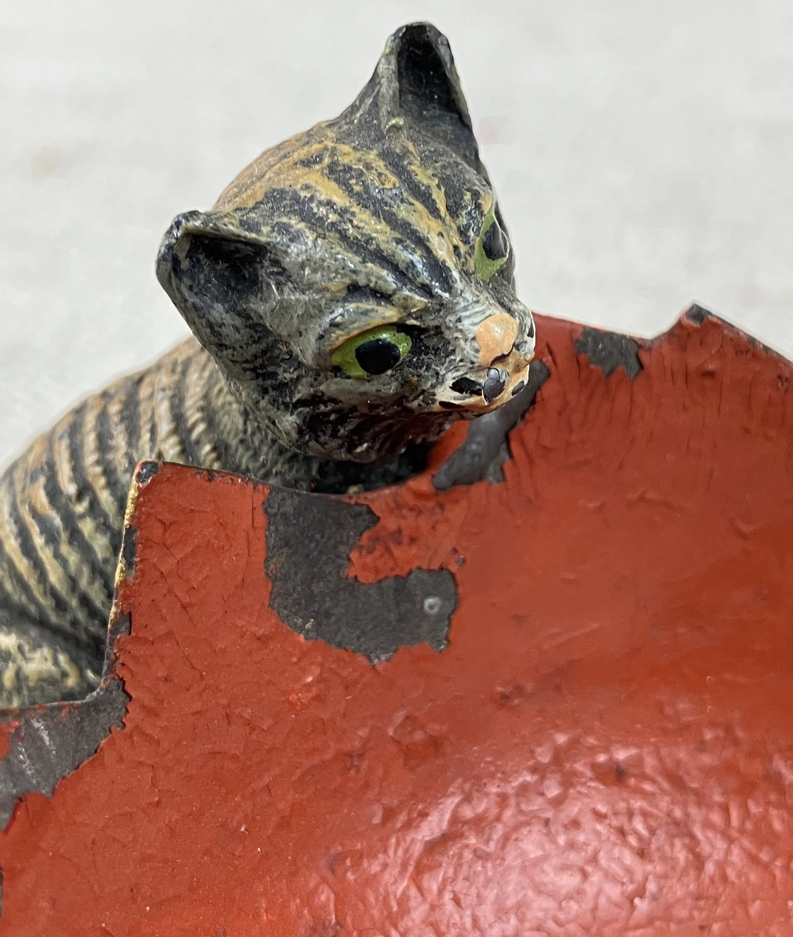 Austrian Cold-Painted Bronze Cat Trinket Dish - 4