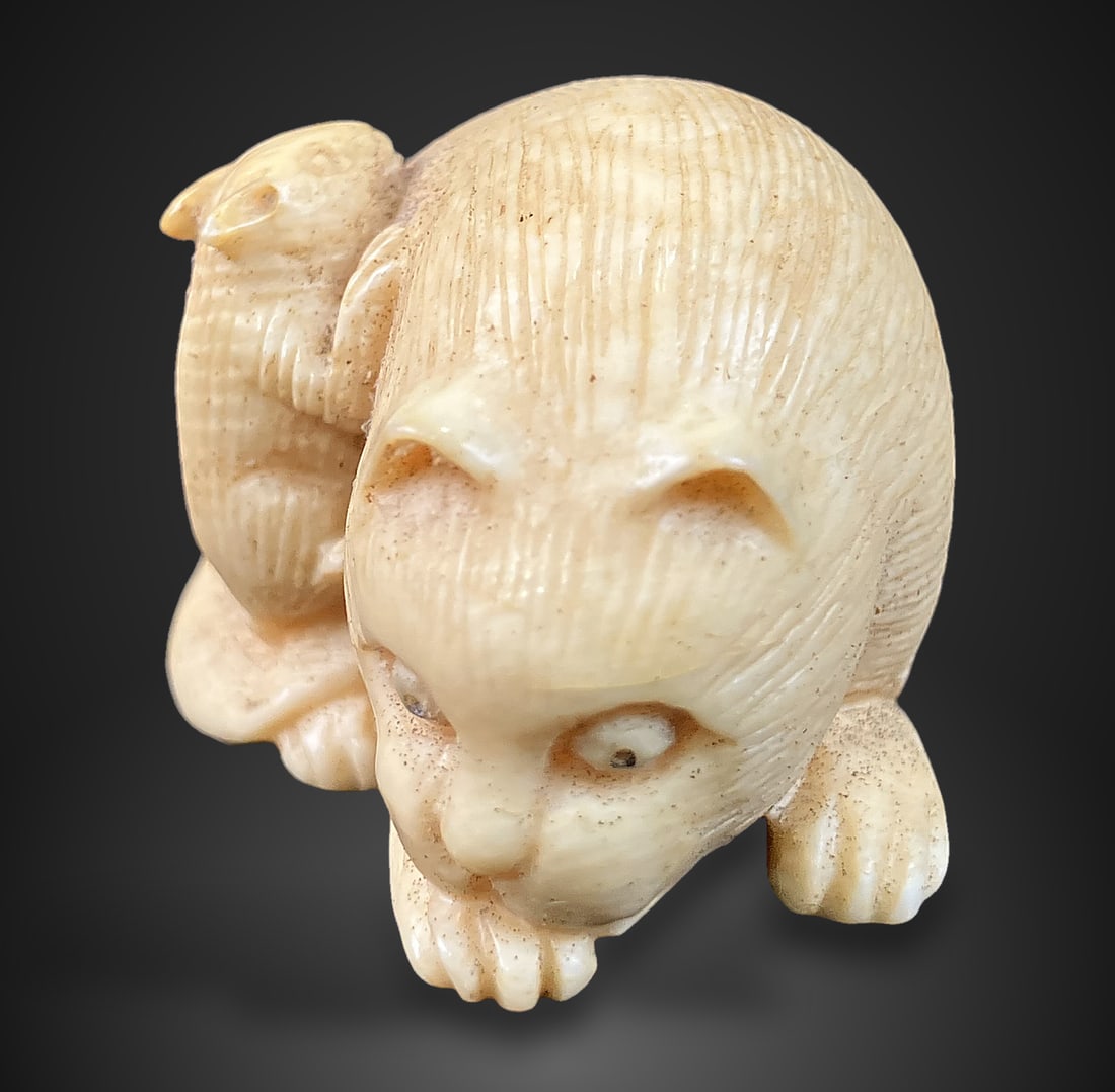 Cat and Mouse Figural Bone Carving - 3
