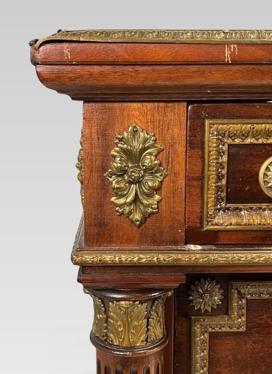 French Louis XVI Style Flame Mahogany Chest - 7