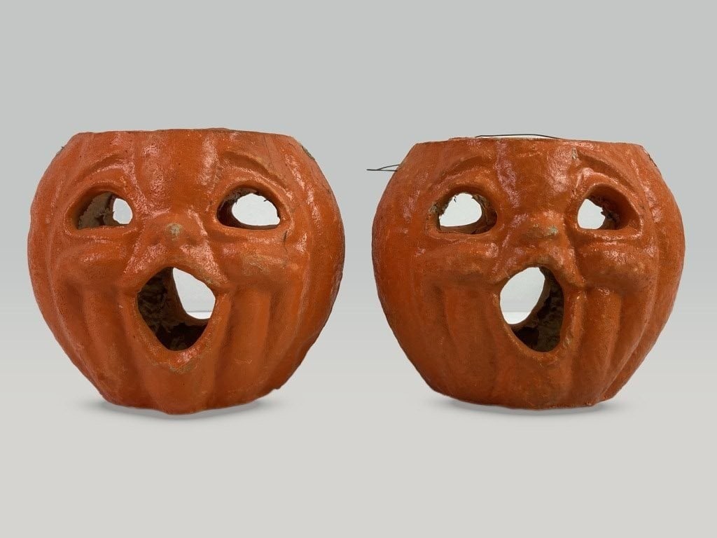 Pair of Mid-Century Modern Papier-Mache Jack-o-Lanterns - 2