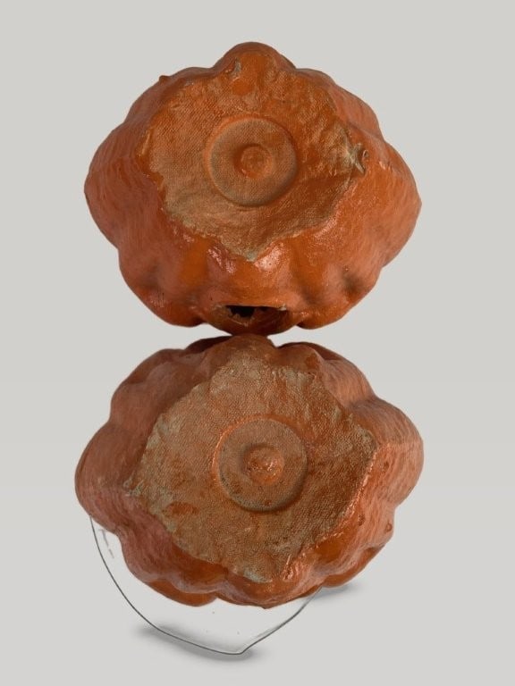 Pair of Mid-Century Modern Papier-Mache Jack-o-Lanterns - 7
