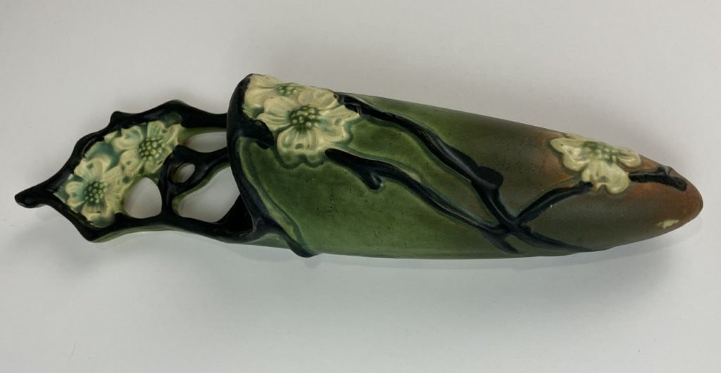 Roseville Pottery Dogwood Wall Pocket - 3
