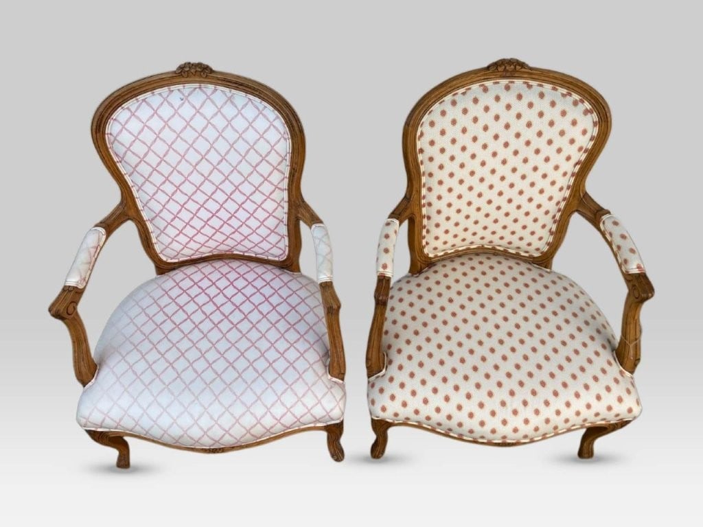 Pair Of Louis XV Style Armchairs - 2