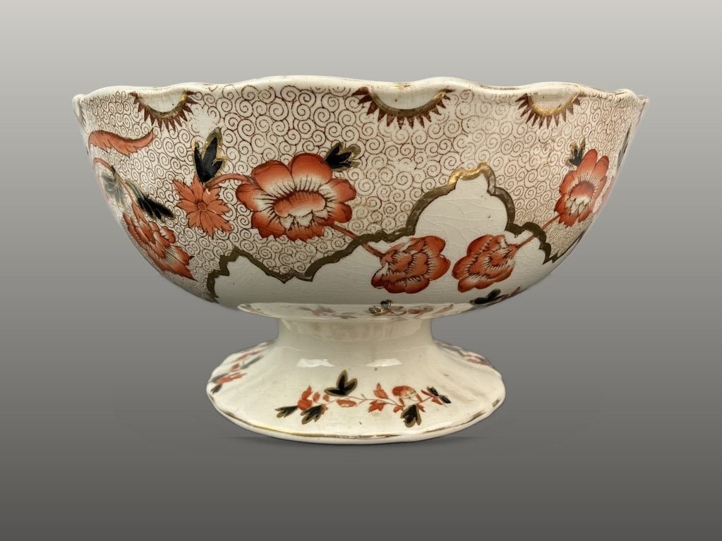 19th Century English Ironstone Decorated Punch Bowl - 4