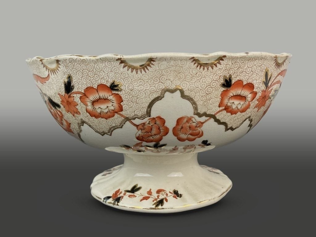 19th Century English Ironstone Decorated Punch Bowl - 7