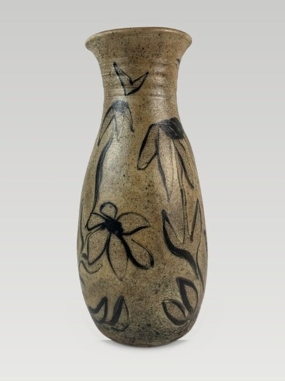 Little Mountain Pottery Owl Vase - 4