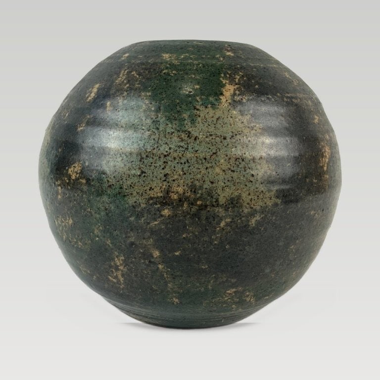 Malsnee Pottery Decorated Vase - 4