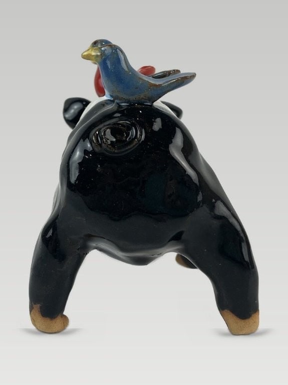 Lynn Bailey Pottery Pig - 3