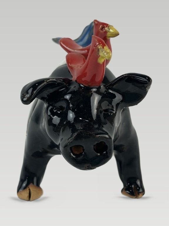 Lynn Bailey Pottery Pig - 5