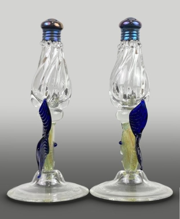 Gazelle Glass Art Glass Fish Salt and Pepper Shakers - 7