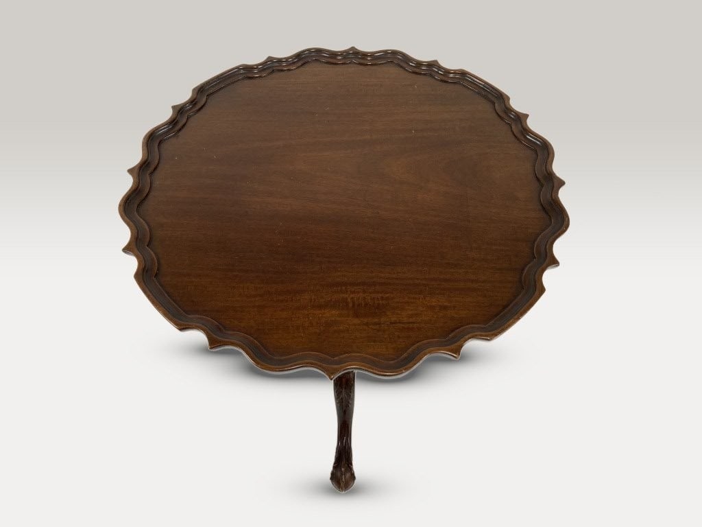 Georgian-Style Tilt-Top Pie Crust Table - 5