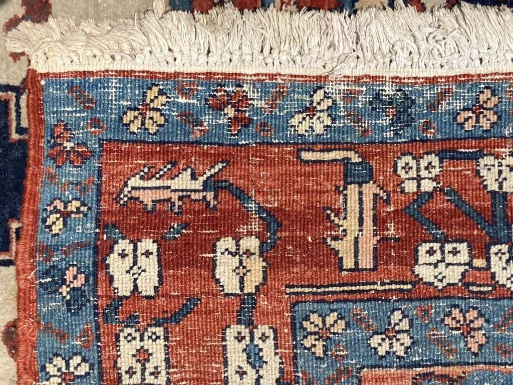 Hand-Knotted Heriz Rug - 4