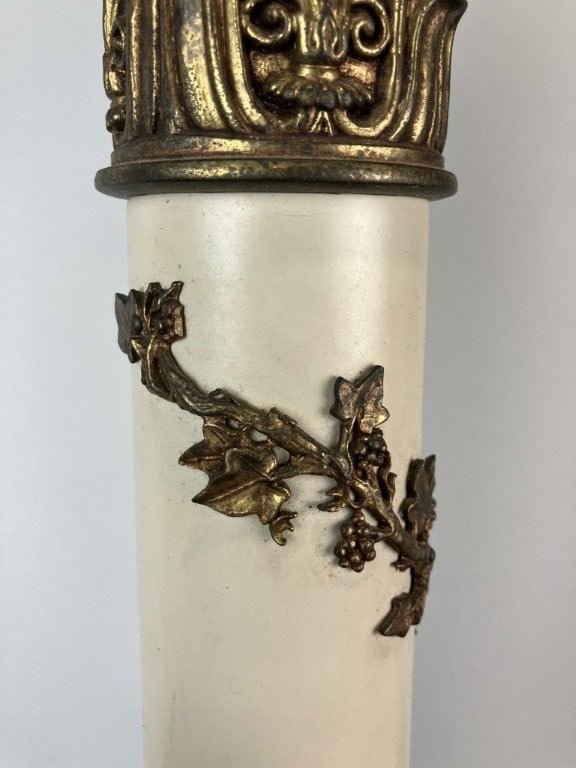 Pair of Neoclassical Lamps - 2