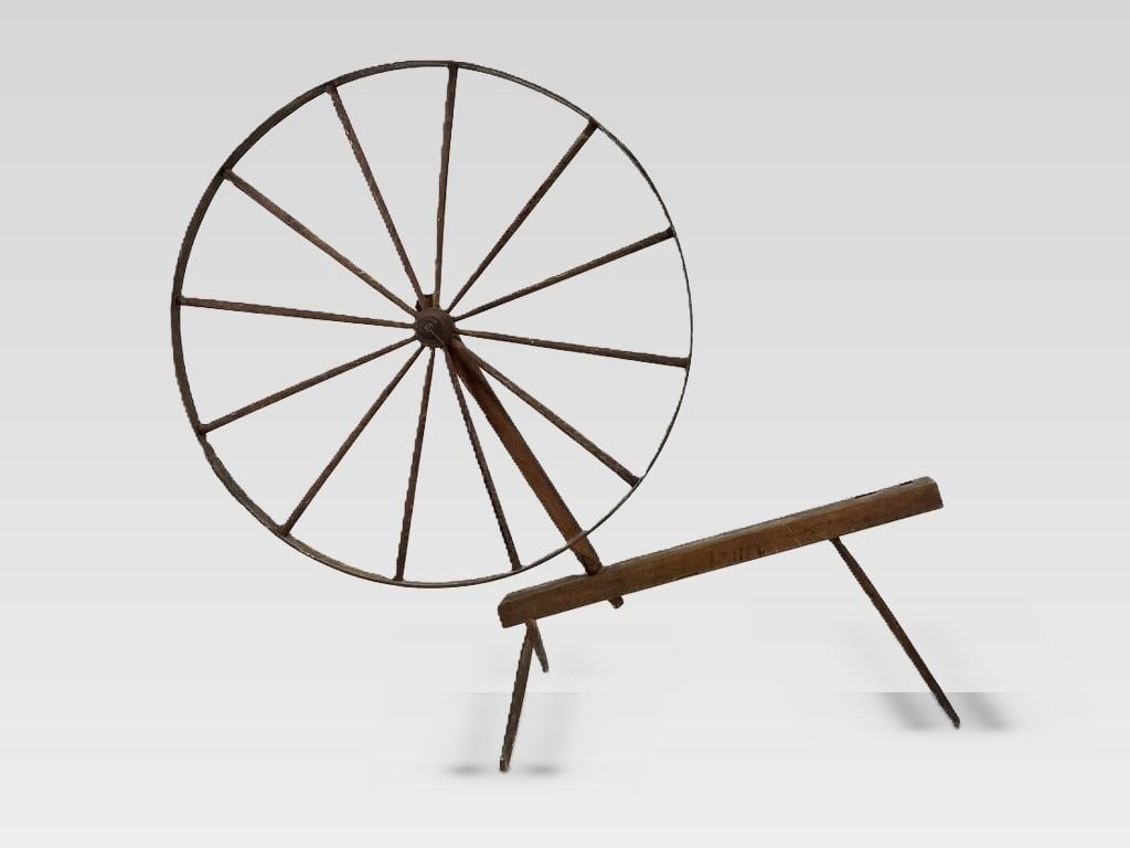 Large Primitive Spinning Wheel - 3