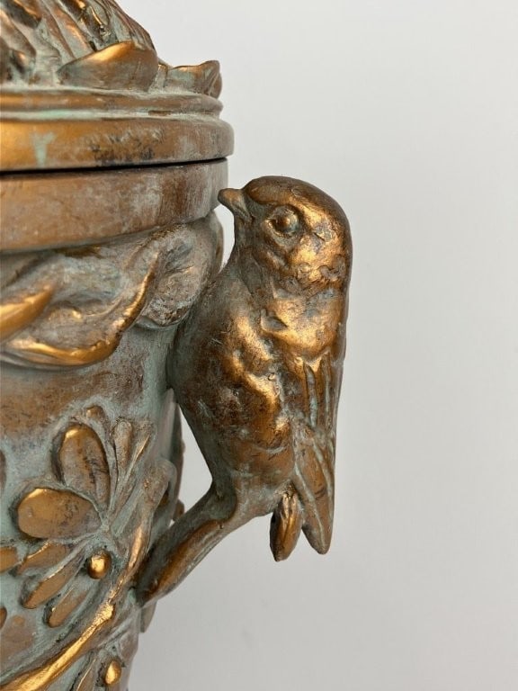 Pair of Classical Gilt Urns - 4