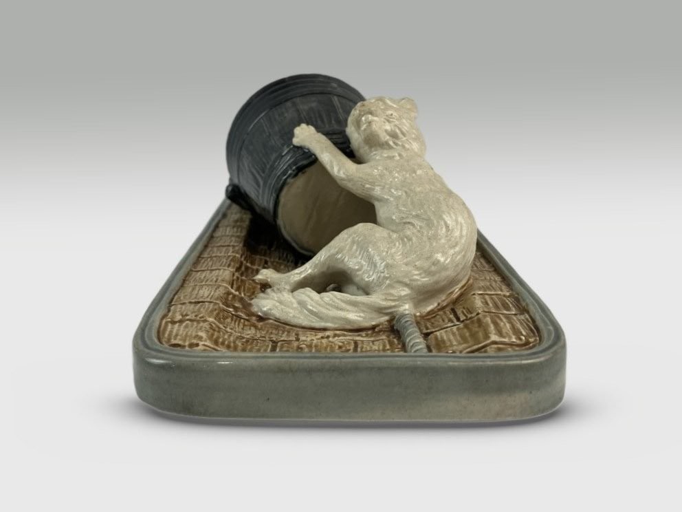 T.C. Brown-Westhead Ceramic Cat Wall Pocket - 6