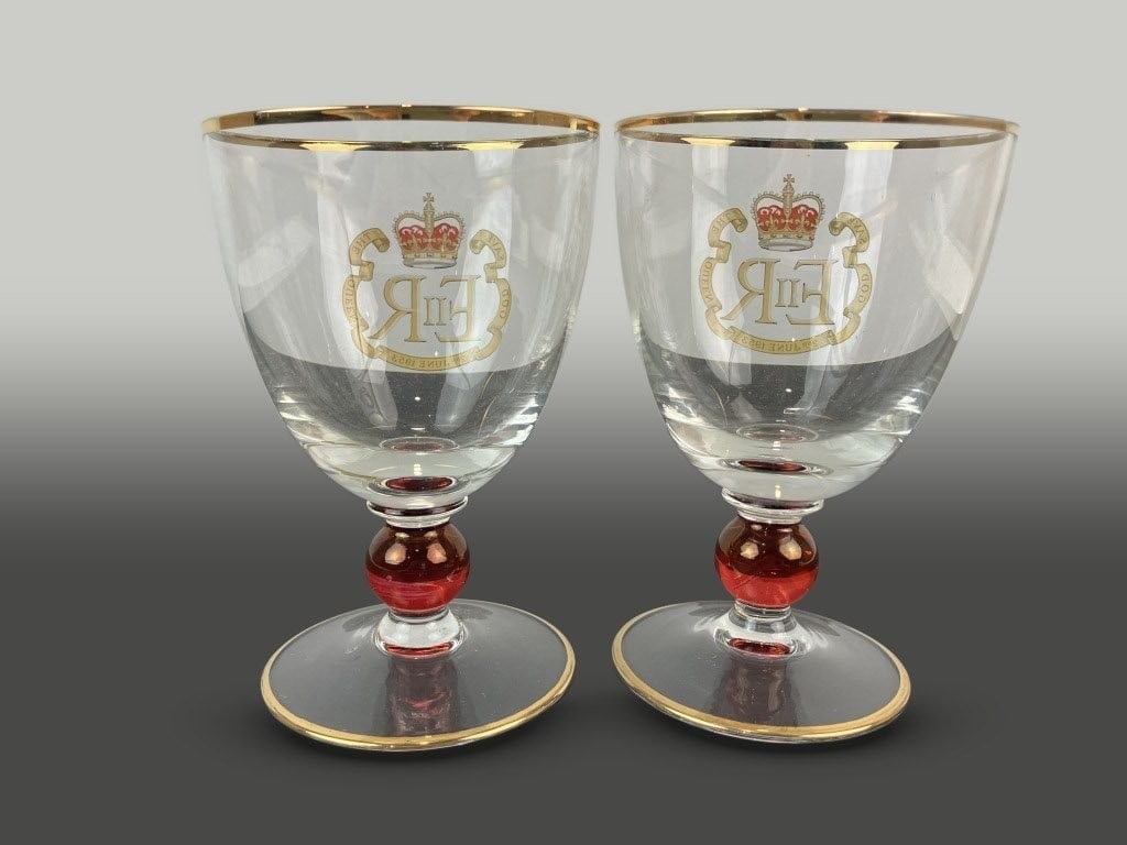Pair of Queen Elizabeth II Commemorative Coronation Goblets - 5