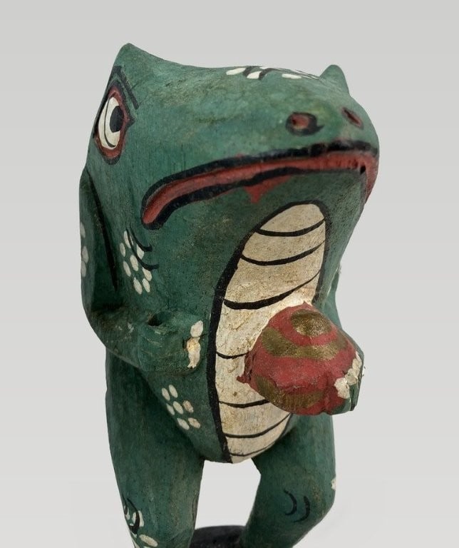 Folk Art Polychromed Frog Musicians - 7