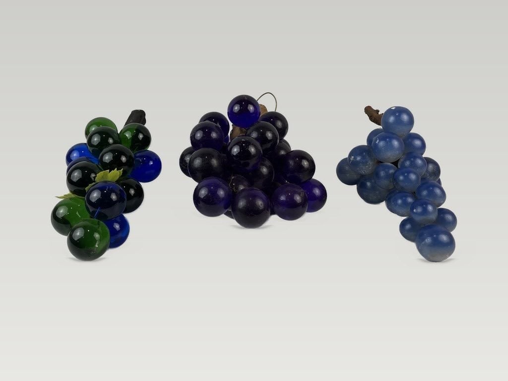 Massive Grape Assortment Including Stone Fruit - 3