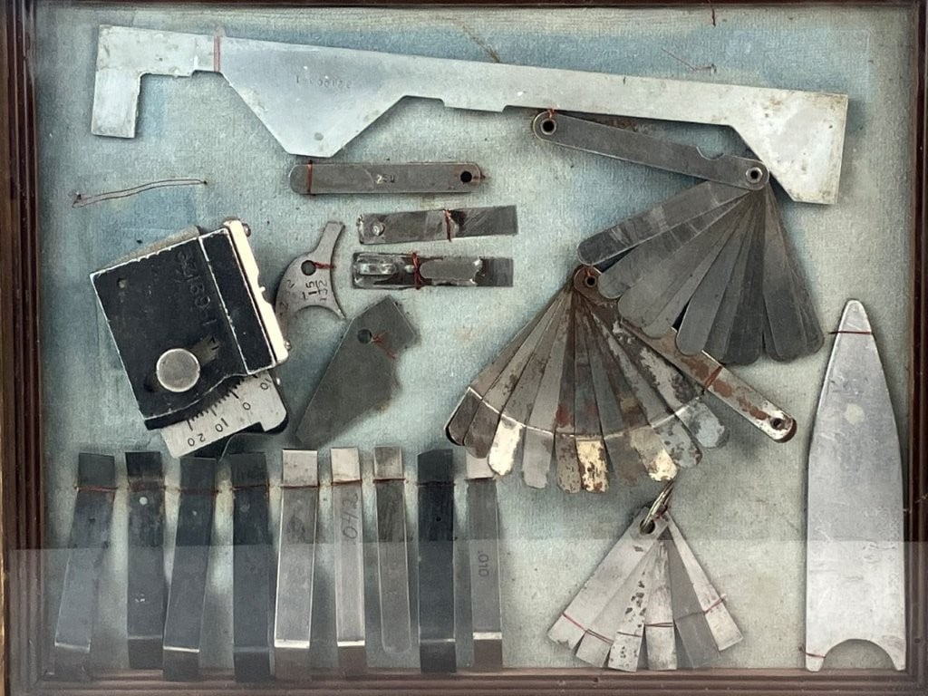 Antique Machinist Tool Set in Shadow Box - 3