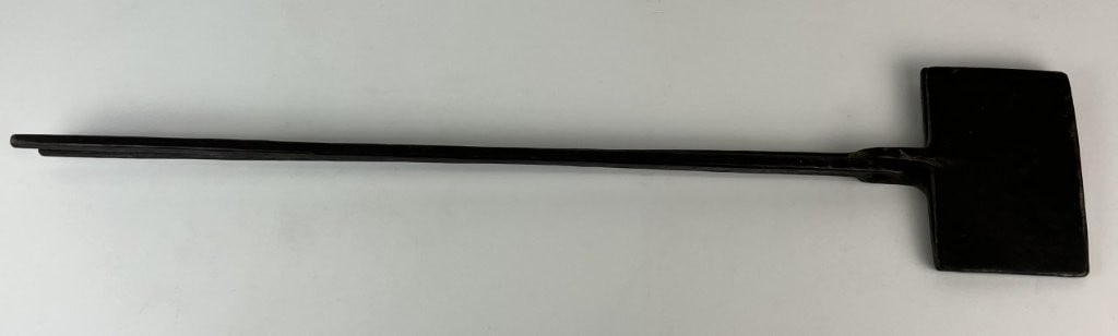 1817 Cast and Wrought Iron Hearth Waffle Iron - 5