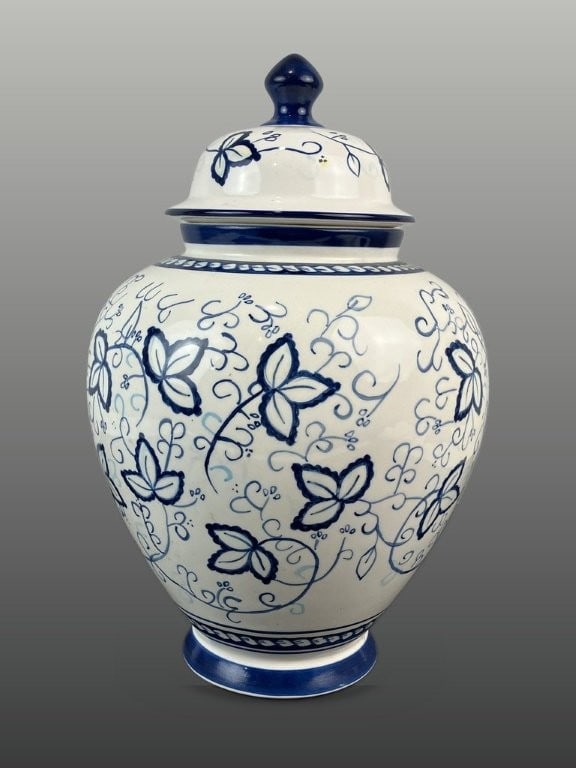 Chinese Blue and White Ginger Jar - 4
