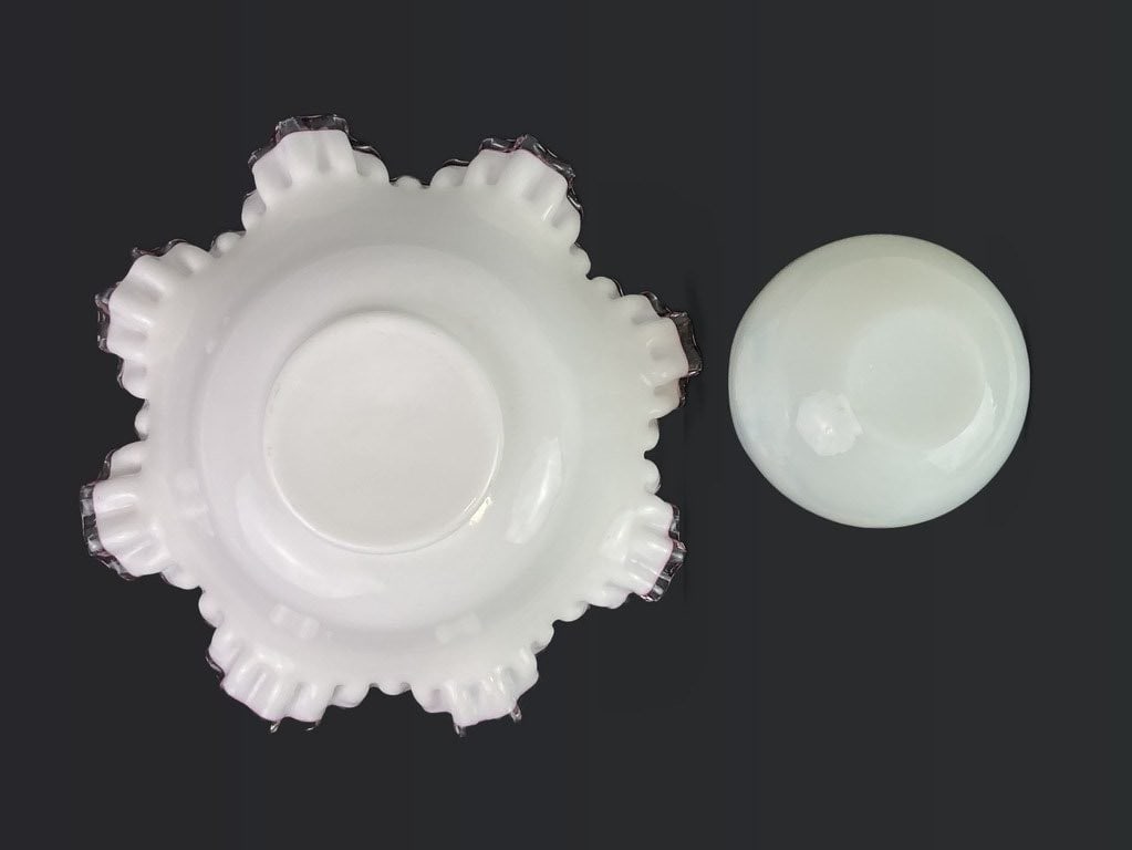 Fenton and Beaumont Art Glass Bowls - 7