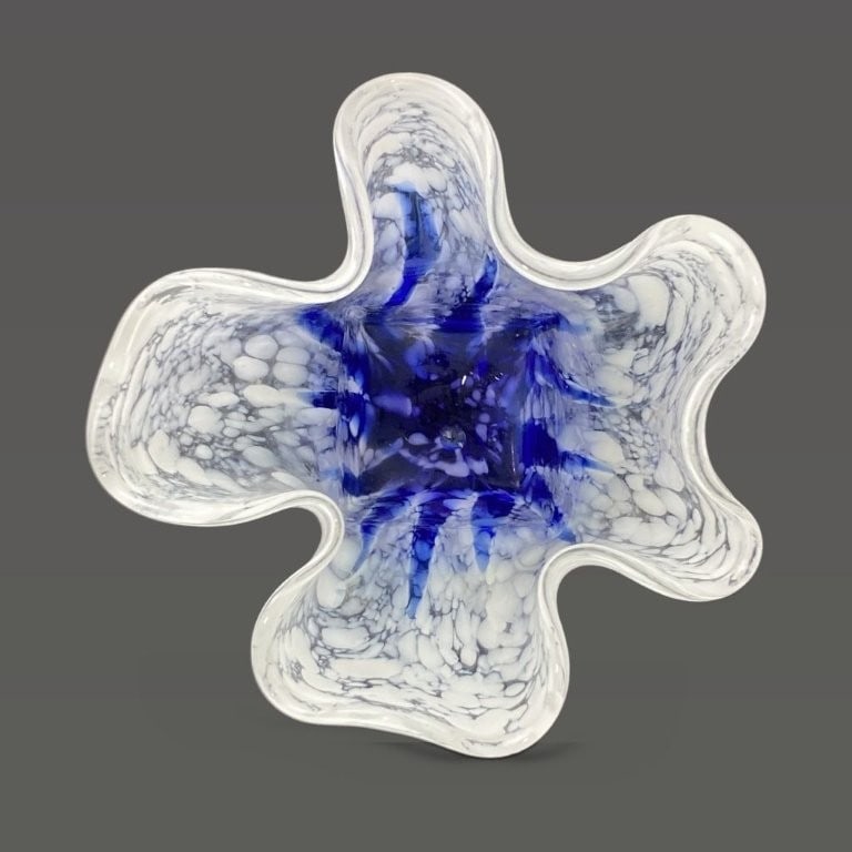 Handkerchief Art Glass Vase - 6