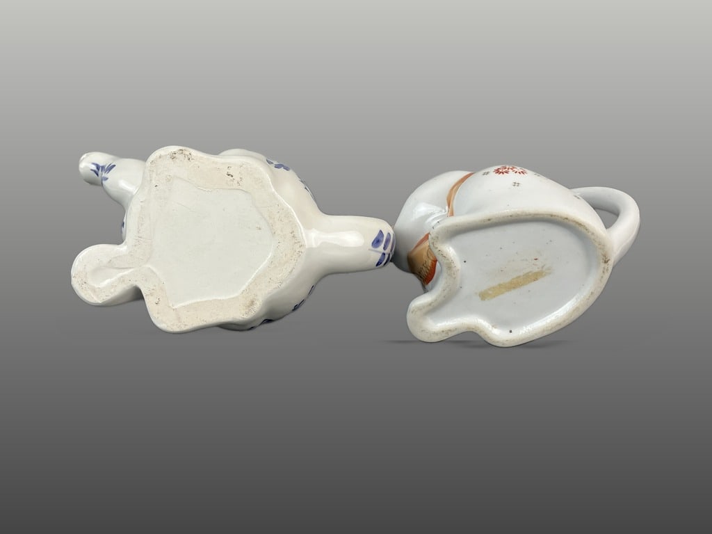 Pair of Japanese Porcelain Cat Teapots - 7