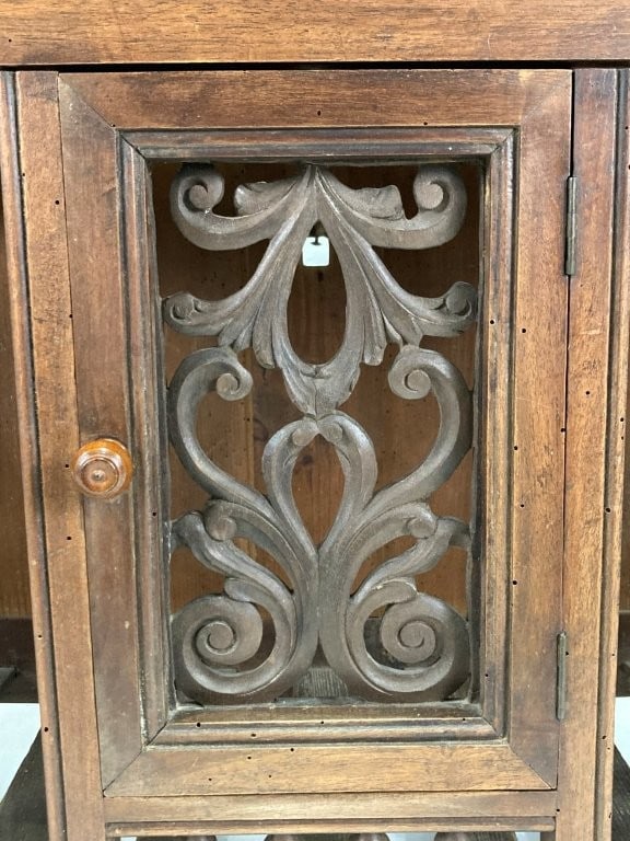 19th-Century French Panetiere - 4