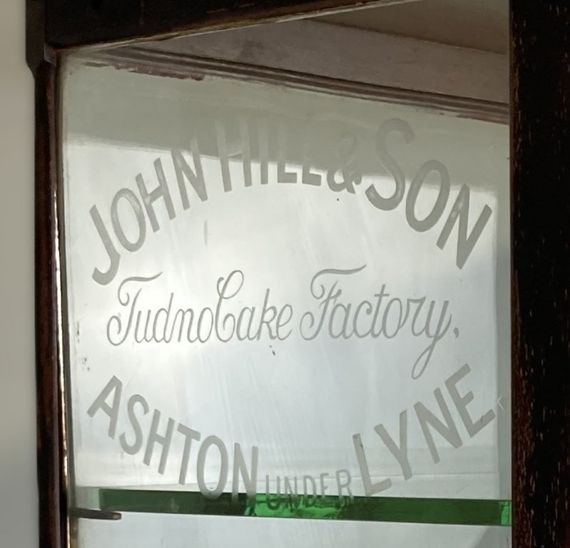 19th Century Store Display Cabinet - 3