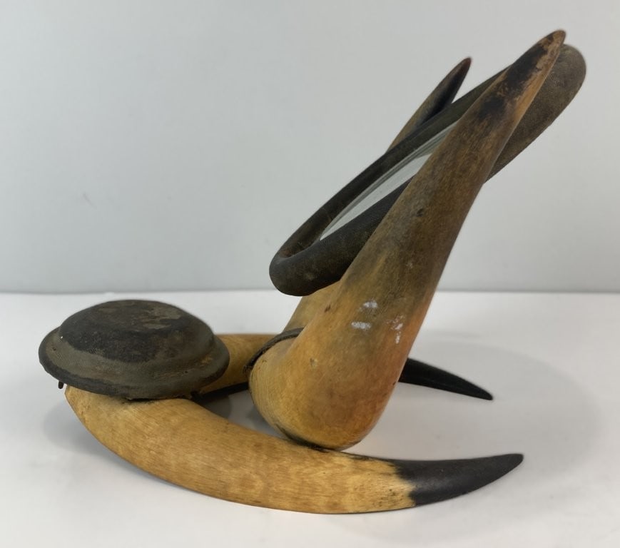 19th-Century Steer Horn Shaving Mirror - 3