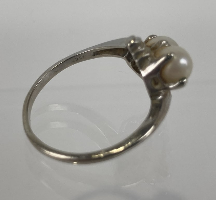 10KT White Gold Double Pearl Ring - 5