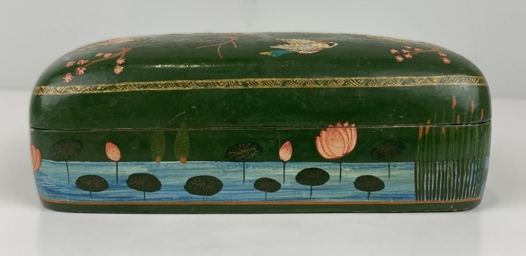 Indian Hand-Painted Lacquer Duck Motif Box - 6