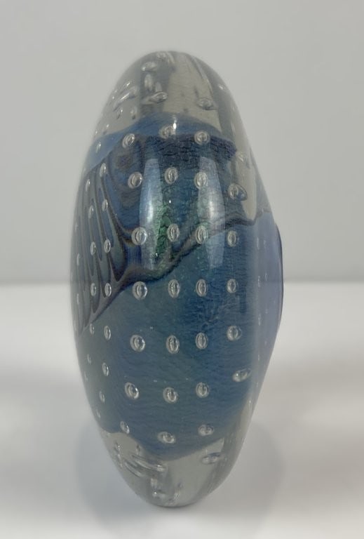 Robert Eickholt Reptile Art Glass Paperweight - 2